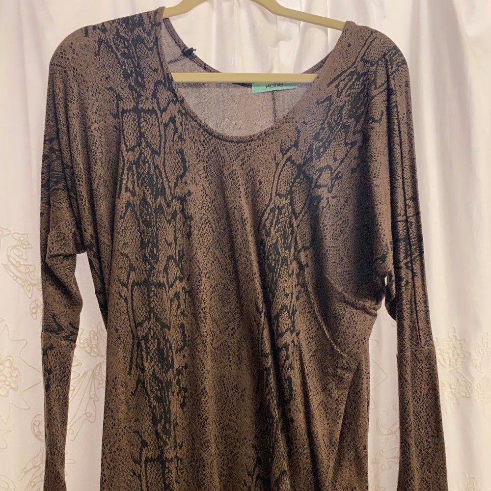Karlie Long Sleeve Snake Skin Pattern